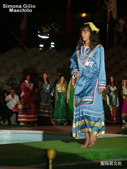 阿尔巴尼亚服饰