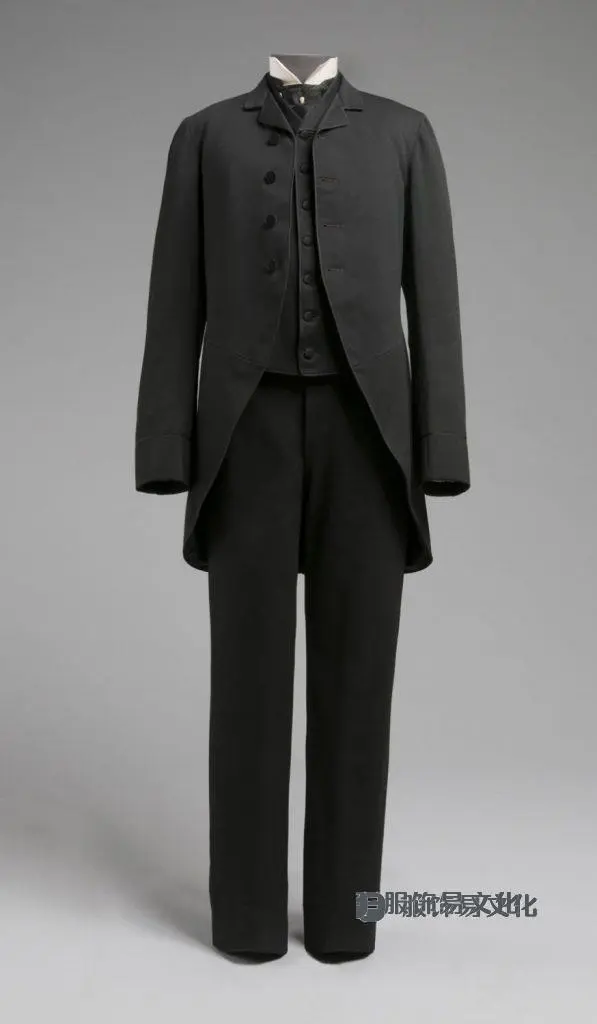 1885 年婚礼套装，缺角外套、裤子和马甲，来自费城艺术博物馆