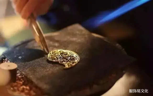 中国传统花丝镶嵌艺术史