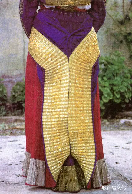 阿尔巴尼亚服饰