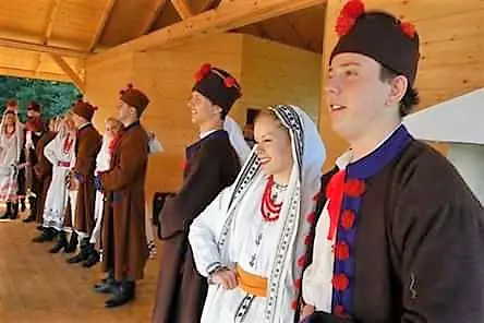 波兰民族服饰特点