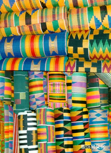 不同图案的肯特布卷