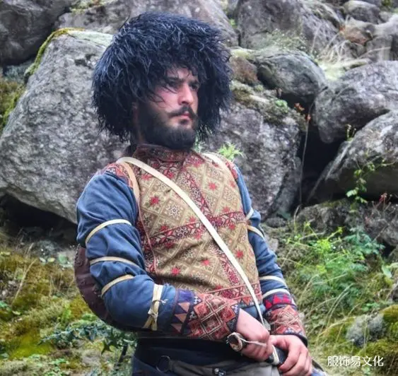 格鲁吉亚赫夫苏尔人的服装