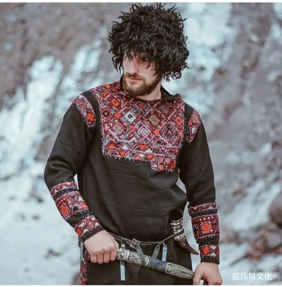 格鲁吉亚赫夫苏尔人的服装
