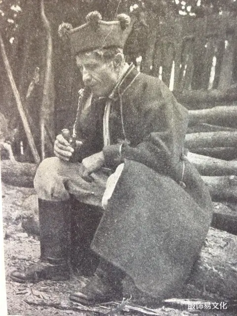 波兰民族服饰特点