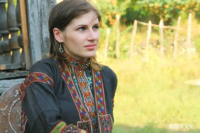 格鲁吉亚赫夫苏尔人的服装