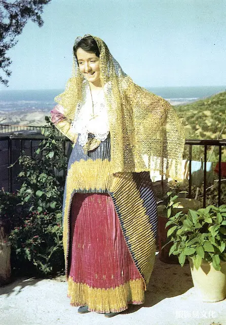 阿尔巴尼亚服饰