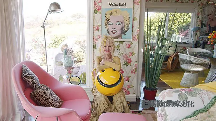 贝齐·约翰逊传记