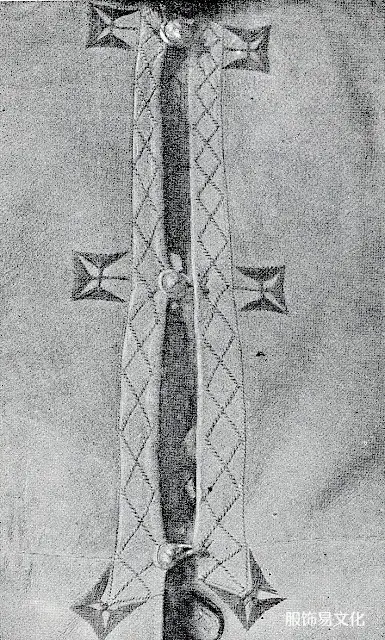 波兰民族服饰特点