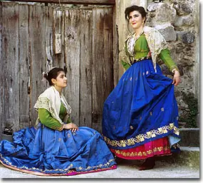 阿尔巴尼亚服饰