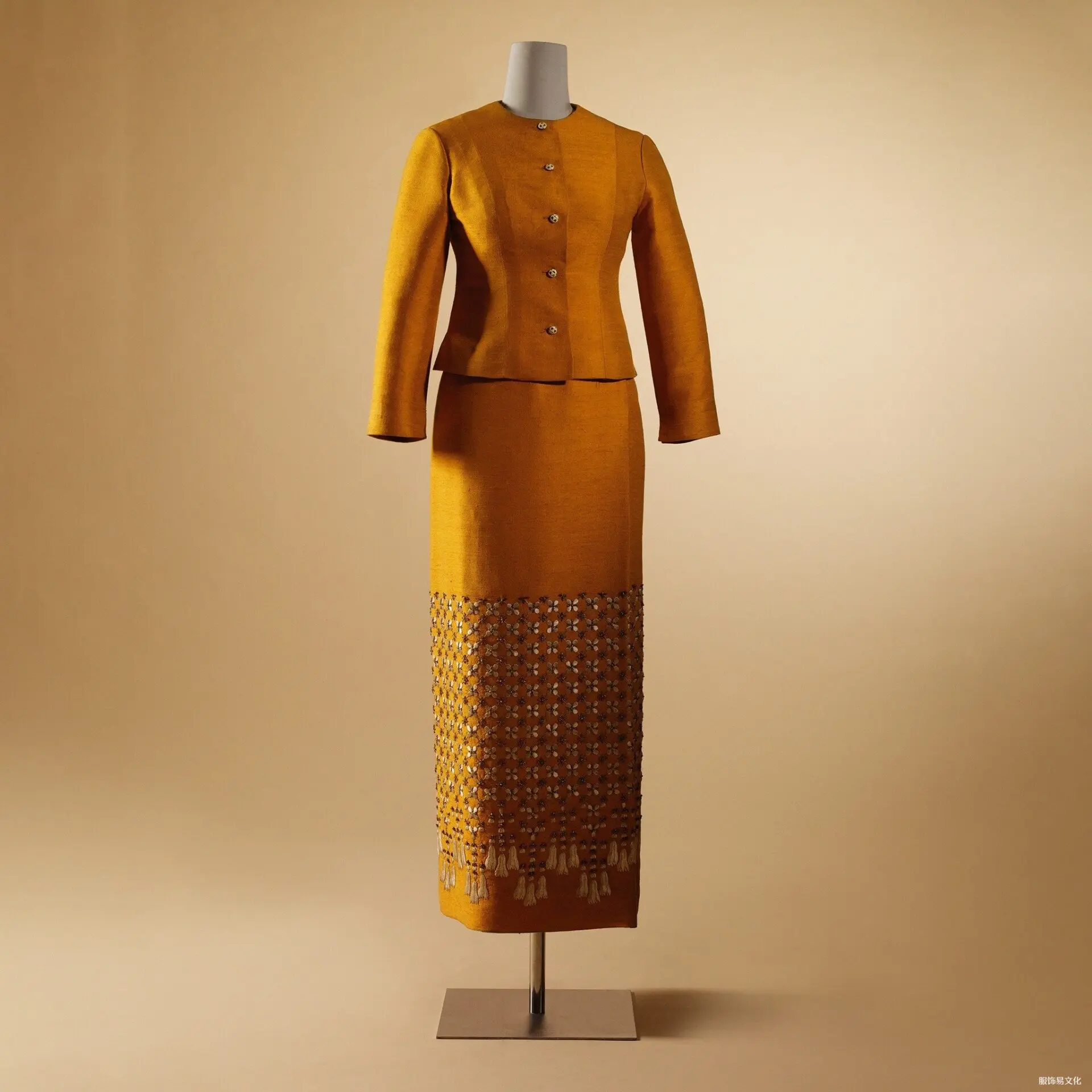 Chut Thai：泰国传统服饰的解释