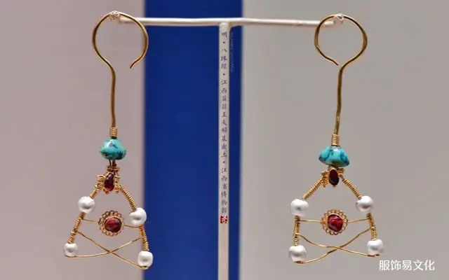 中国古代金饰的奢华美学