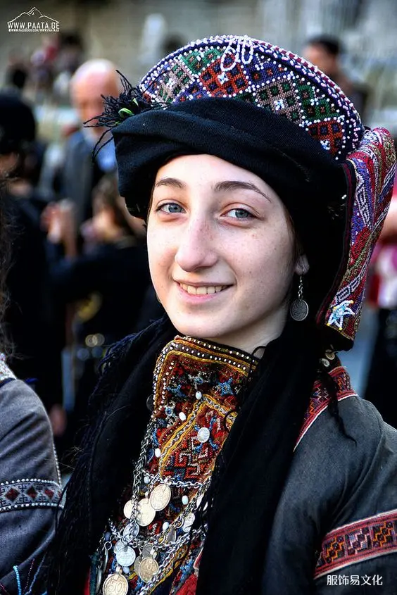 格鲁吉亚赫夫苏尔人的服装