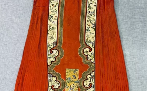 记录两款中国马面裙