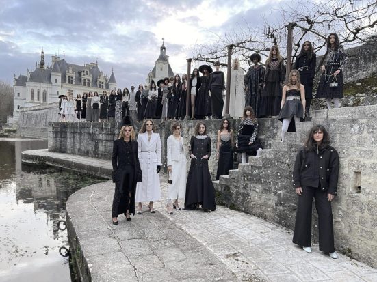香奈儿'LeChâteaudes Dames'Métiersd'art 2020/21时装秀回顾