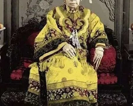 中国历史上的帝王服饰