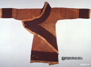 秦朝汉朝君臣官服