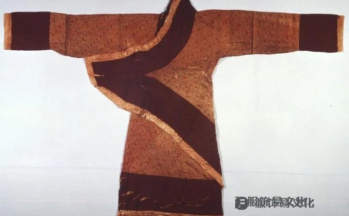 秦朝汉朝君臣官服