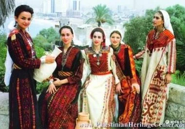 巴勒斯坦传统服饰对欧洲时尚的影响