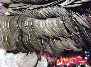 传统巴勒斯坦婚纱服饰及文化