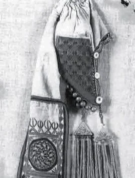 Kelek是吉尔吉斯斯坦妇女的民族头饰