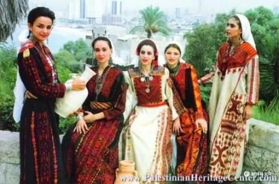 巴勒斯坦传统服饰对欧洲时尚的影响