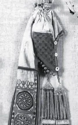 Kelek是吉尔吉斯斯坦妇女的民族头饰