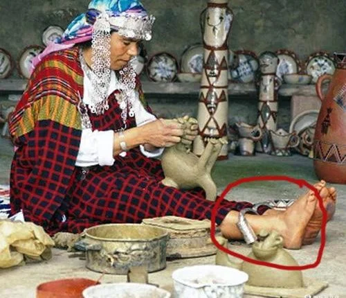 名为“kholkhal”的突尼斯传统脚链