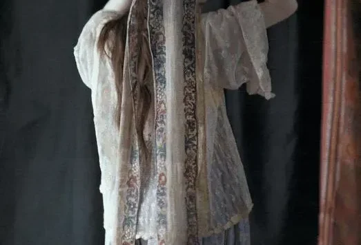 阿尔及利亚传统服饰-布尼卡（Bniqa）