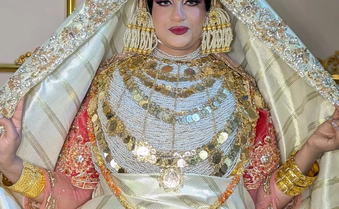 阿尔及利亚传统服饰-特莱姆森的切达(chedda)