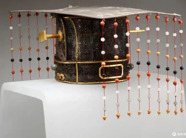 秦汉时期的首服帽子和头饰