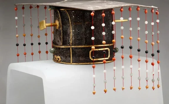 秦汉时期的首服帽子和头饰