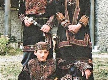 格鲁吉亚赫夫苏尔人的服装