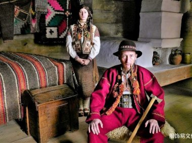 乌克兰外喀尔巴阡地区 Rakhiw 地区的 Hutsul 服装